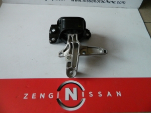 Nissan Qashqai J11 1.6 2014-2018 Sağ Yağlı Motor Takozu