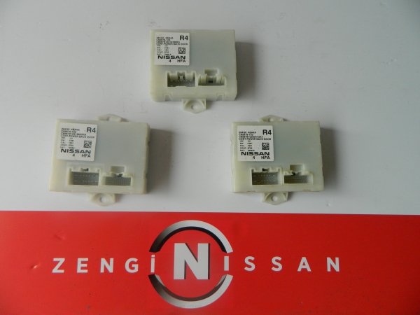 Nissan X-Trail T32 -2014-2021 Bagaj A&ccedil;ma Beyni 284G0 4BA1A