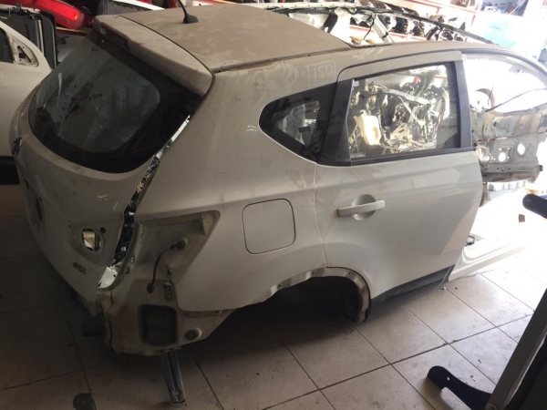 Nissan Qashqai 2008-2013 J10 Hurda