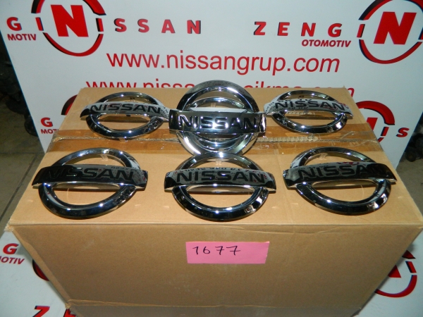 Nissan X-Trail T31-2010-2013 &Ouml;n Panjur Amblemi Orjinal &Ccedil;ıkma