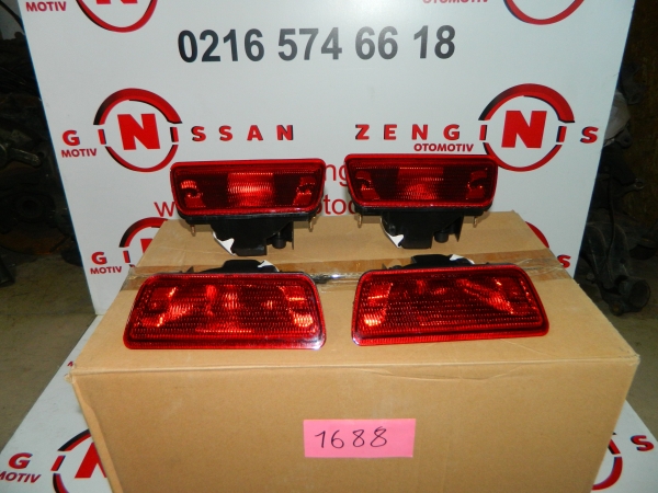 Nissan X-Trail T31-2010-2013 Arka Sis Lambası Kırmızı