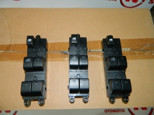 Nissan Navara 2007-2013 D&ouml;rtl&uuml; Cam A&ccedil;ma D&uuml;ğmesi Sıfır